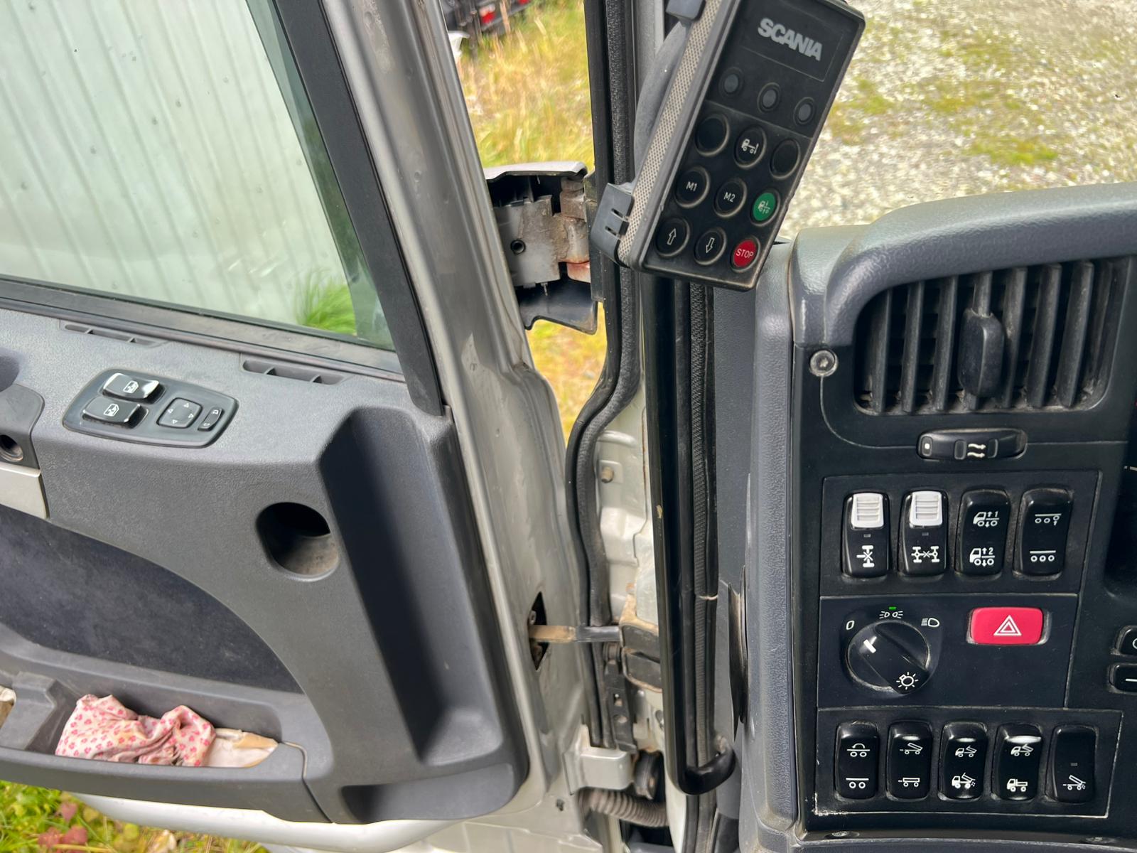 SCANIA R480, 8×4, 2008 year TIPPER TRUCK